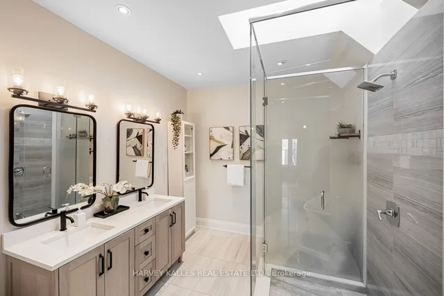 Additional image 25 of 34 Portland St