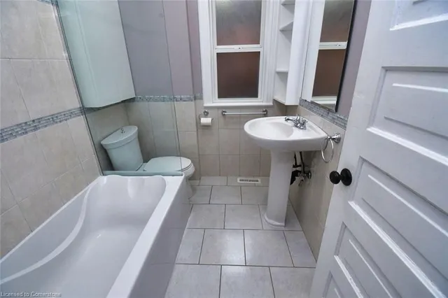 Additional image 30 of 324 Aberdeen Ave