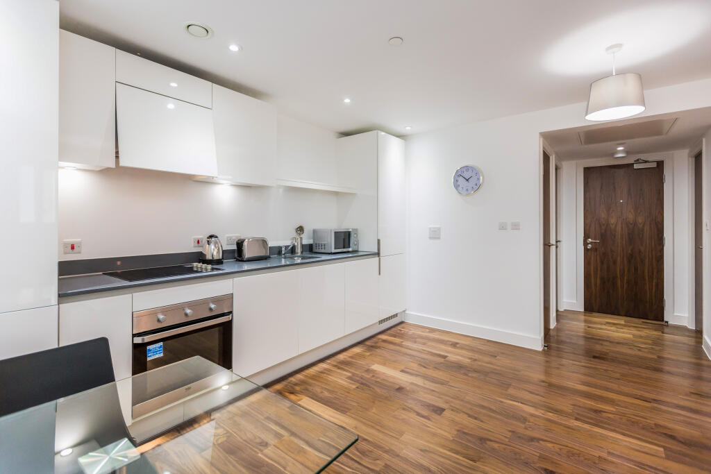 Additional image 3 of Hagley Road B16