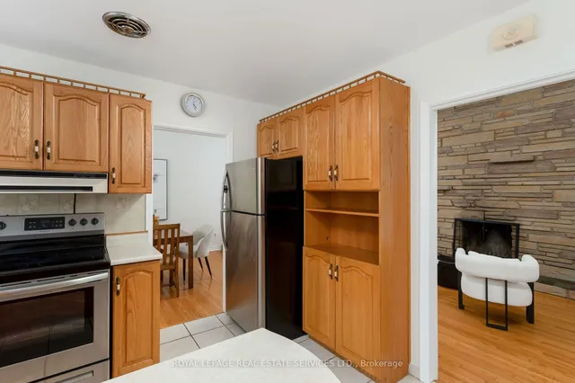 Additional image 9 of 1106 Falgarwood Dr