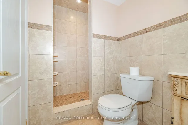 Additional image 39 of 36 Quatro Cres