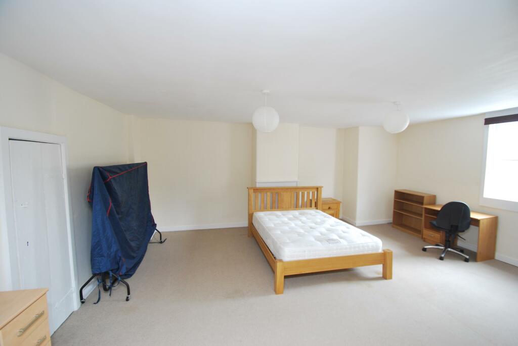 Additional image 7 of High Street, Bath