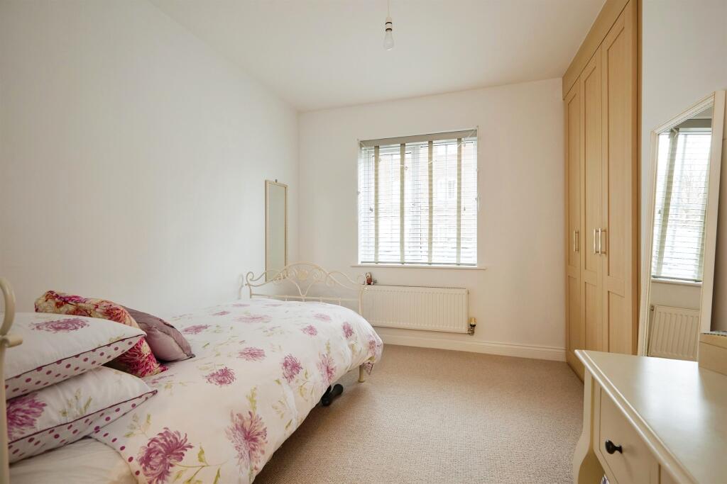 Additional image 12 of Percivale Road, Yeovil