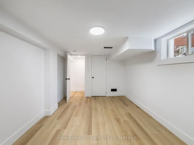 Additional image 31 of 51 Woodbridge Rd