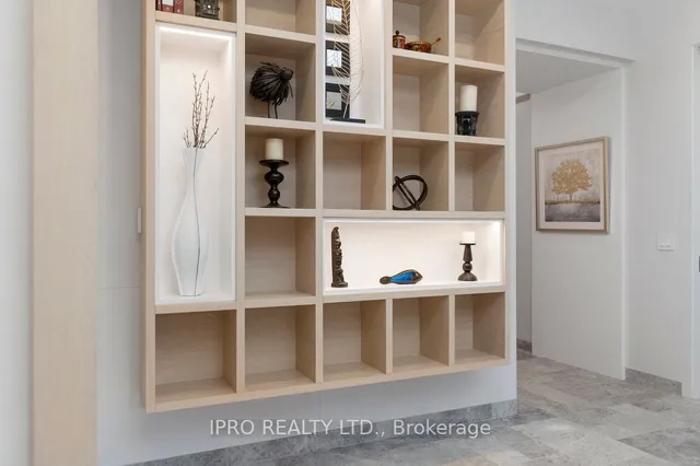 Additional image 19 of 47 Ambleside Ave