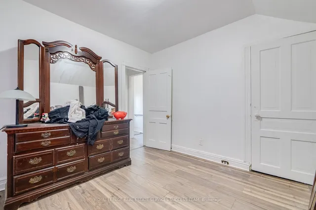 Additional image 21 of 109 Sanford Ave