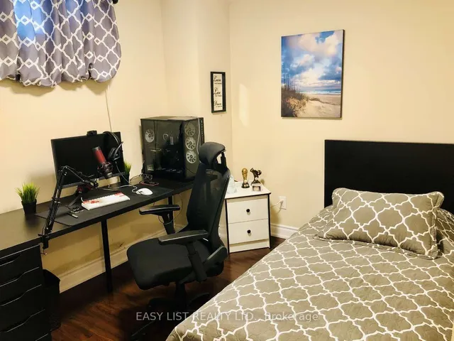 Additional image 20 of 8 Elderwood Pl