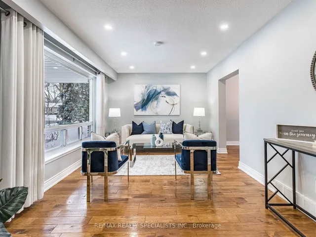 Additional image 6 of 6 NORVAL Cres