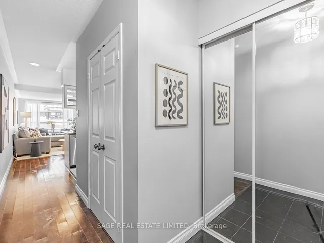 Additional image 5 of 887 Bay St Unit 713