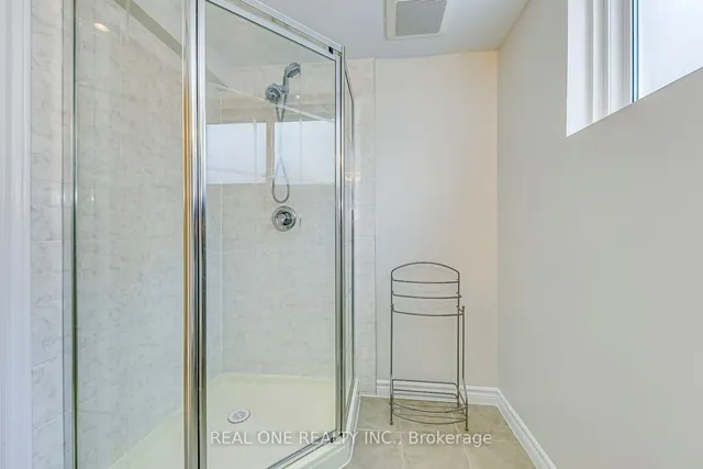 Additional image 33 of 269 Kenwood Ave