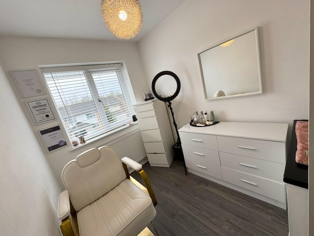 Additional image 12 of Dordon Close, B90