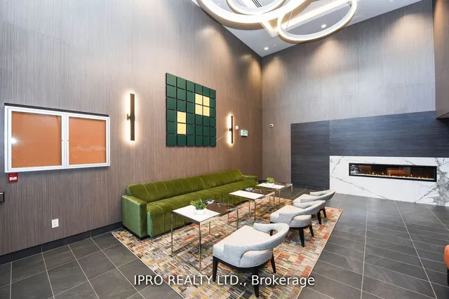 Additional image 29 of 95 Dundas St W St Unit 004