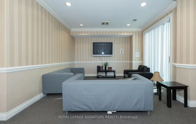 Additional image 39 of 6 Rosebank Dr Unit 10H