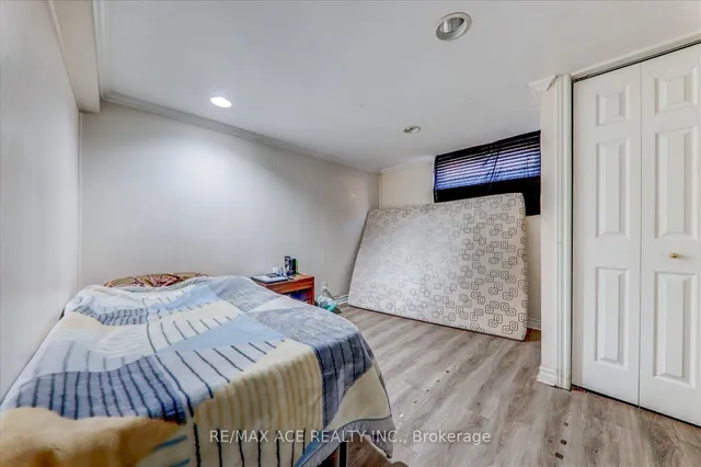 Additional image 29 of 126 Porchester Dr