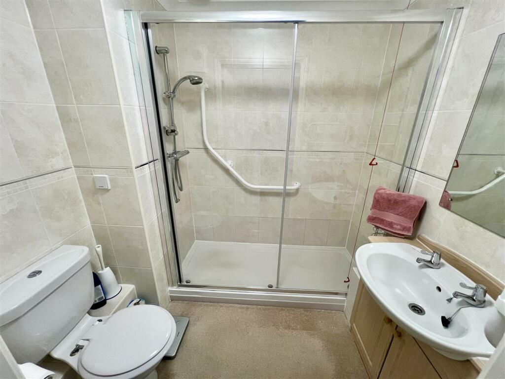 Additional image 8 of Stratford Road, Hall Green, Birmingham