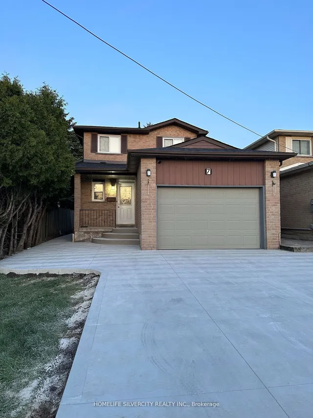 7 Newbridge Cres
