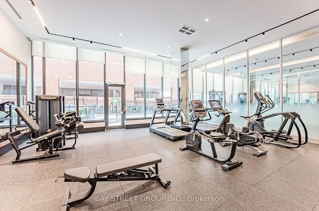 Additional image 24 of 250 Lawrence Ave Unit 526