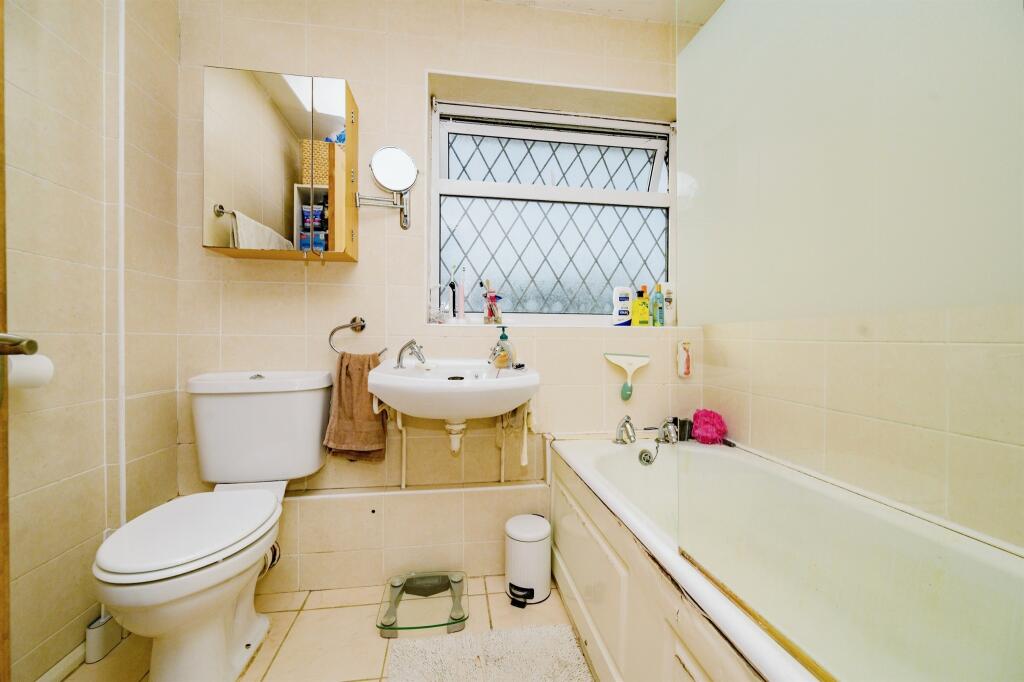 Additional image 15 of Riverford Close, Harpenden