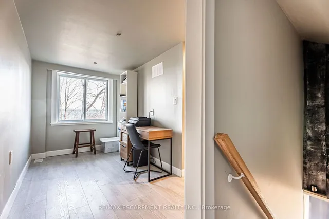 Additional image 26 of 735 Beach Blvd