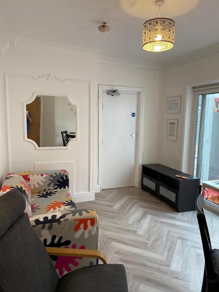 Additional image 2 of Oak Tree Lane, Birmingham, B29