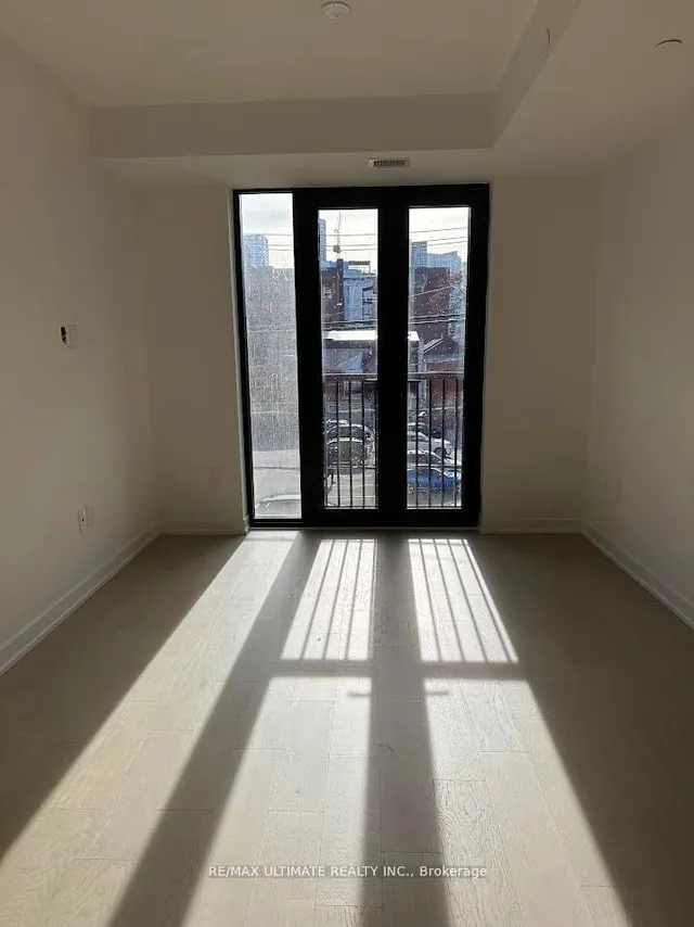 Additional image 9 of 123 Portland St Unit 208