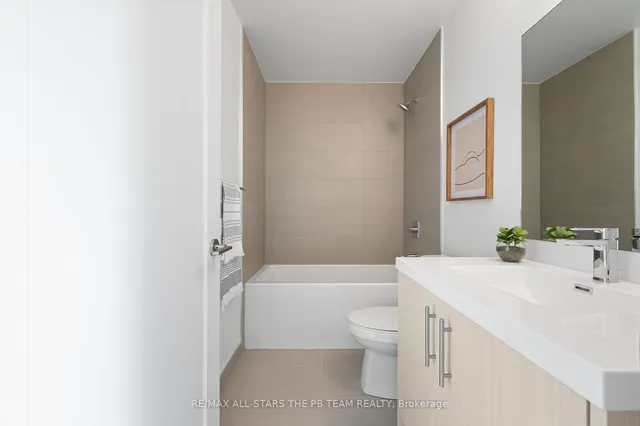 Additional image 20 of 286 Main St Unit 714