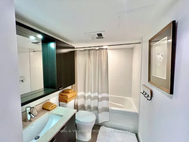 Additional image 15 of 78 Tecumseth St Unit 1112