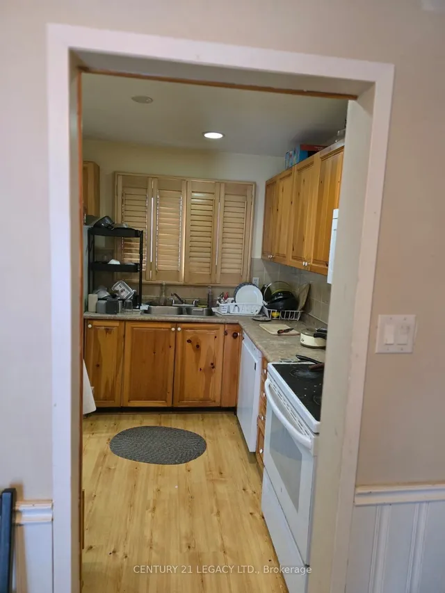 Additional image 12 of 3 Hernon Crt