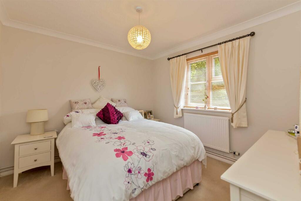 Additional image 8 of Brecken Close, Marshalswick, St Albans