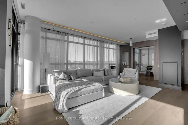 Additional image 11 of 170 Avenue Rd Unit 1003*