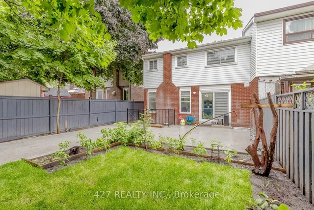 Additional image 38 of 42 Courtleigh Sq