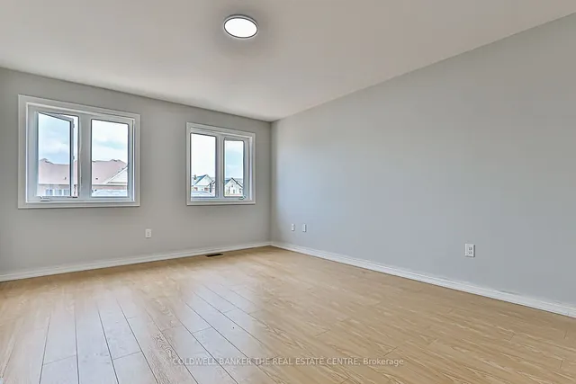 Additional image 23 of 67 Yellowknife Rd