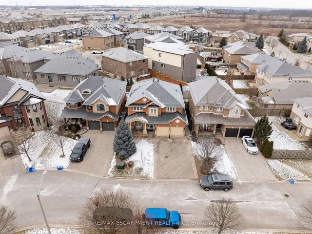 Additional image 38 of 12 Edgecroft Cres