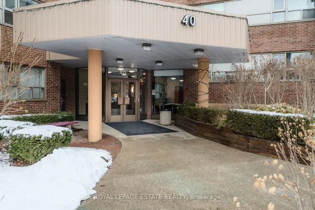 Additional image 26 of 40 Sunrise Ave Unit 110