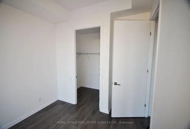 Additional image 21 of 4208 Dundas St Unit 702