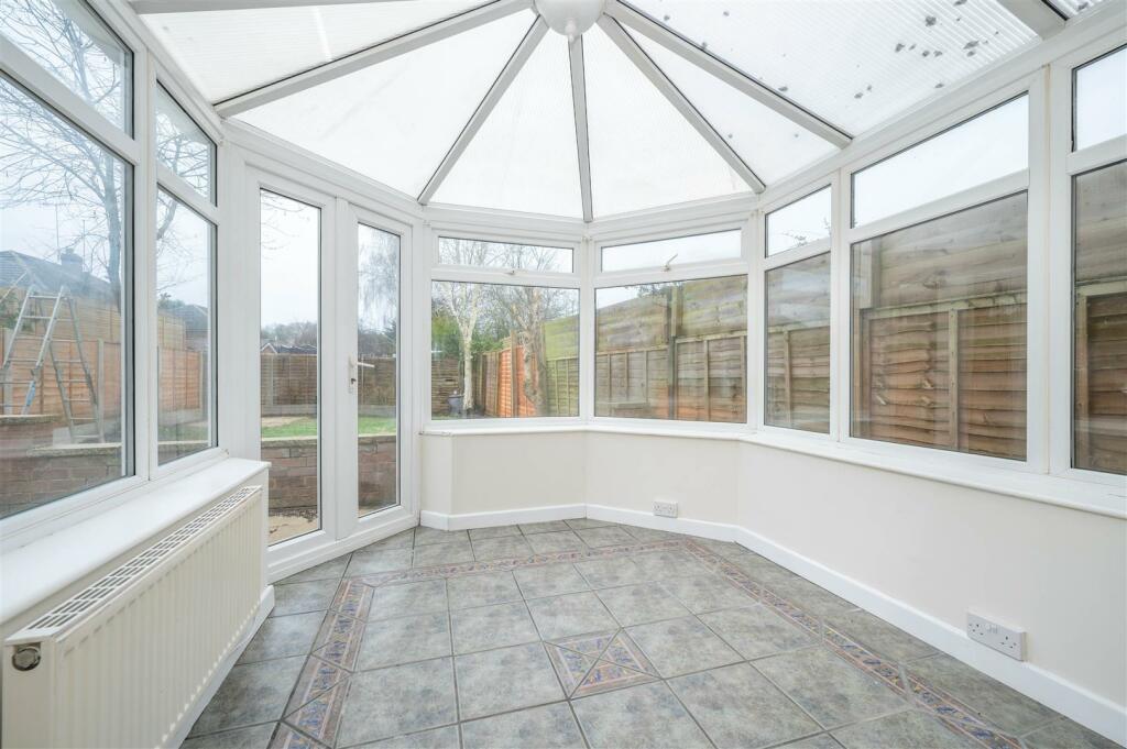 Additional image 7 of Meadow Road, Henley-In-Arden