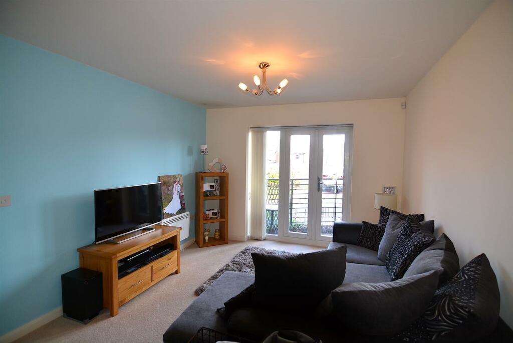 Additional image 7 of Hobart Point, Churchfields Way, West Bromwich, B71 4FF