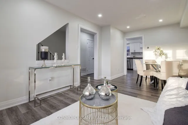 Additional image 3 of 125 Dunlop Crt