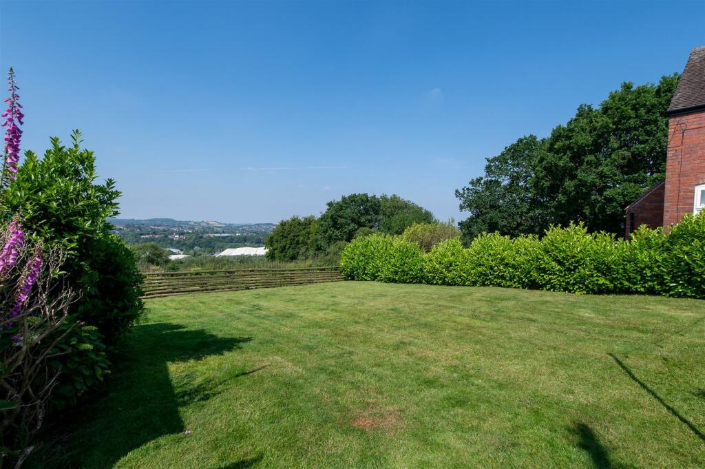 Additional image 46 of Mucklow Hill, Halesowen