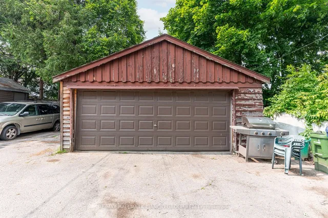 Additional image 30 of 38 Pendeen Ave