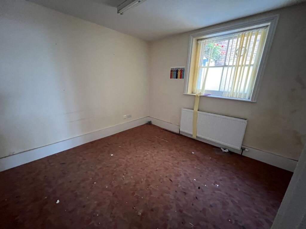 Additional image 4 of 44-46 Market Place, Warminster, Wiltshire, BA12 9AN