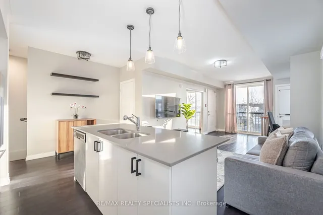 Additional image 13 of 1208 Main St Unit 104