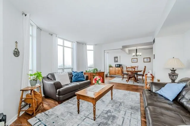 Additional image 15 of 1414 King St Unit 508