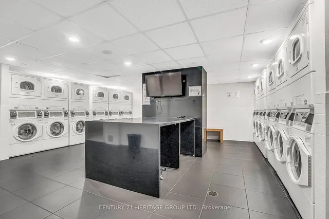 Additional image 36 of 15 Iceboat Terr Unit 4216