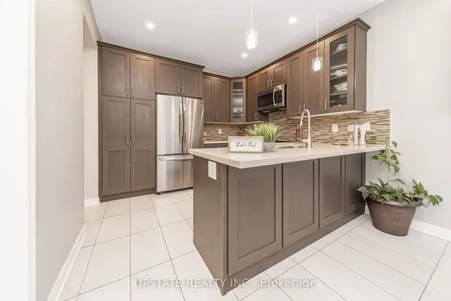 Additional image 16 of 22 Kawana Rd