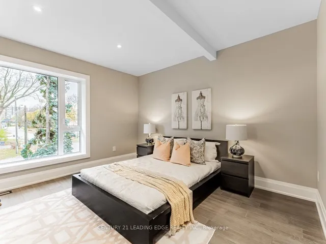 Additional image 27 of 19 DONALDA Cres