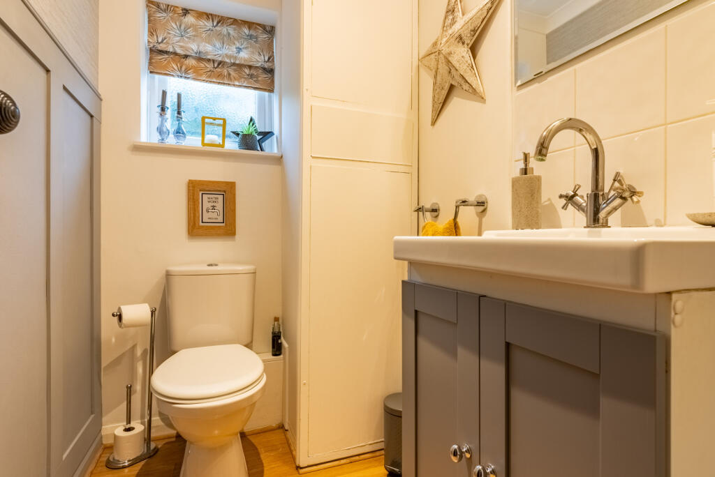 Additional image 14 of Garden Court, Wheathampstead, St. Albans, Hertfordshire, AL4