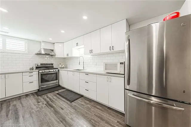 Additional image 22 of 1214 #8 Hwy