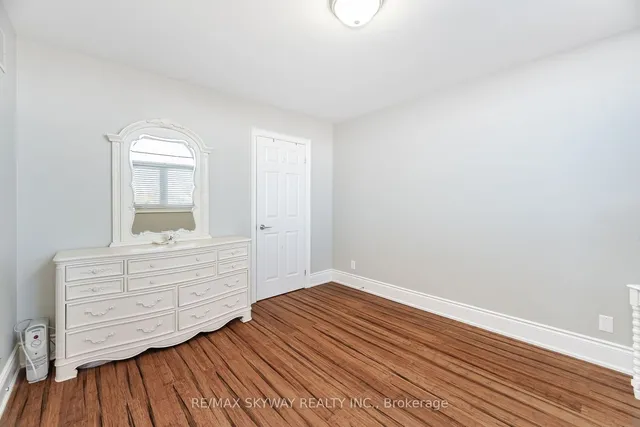 Additional image 25 of 122 Valonia Dr