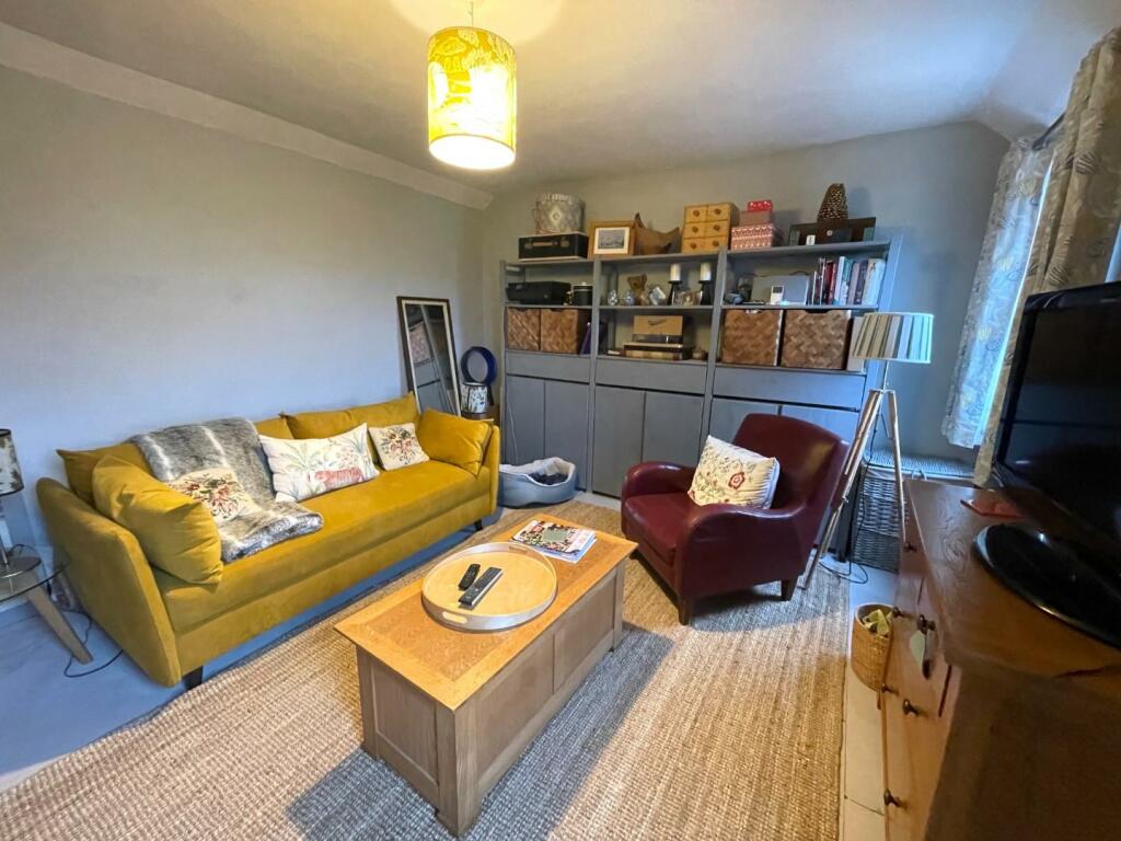 Additional image 13 of Old Wells Road